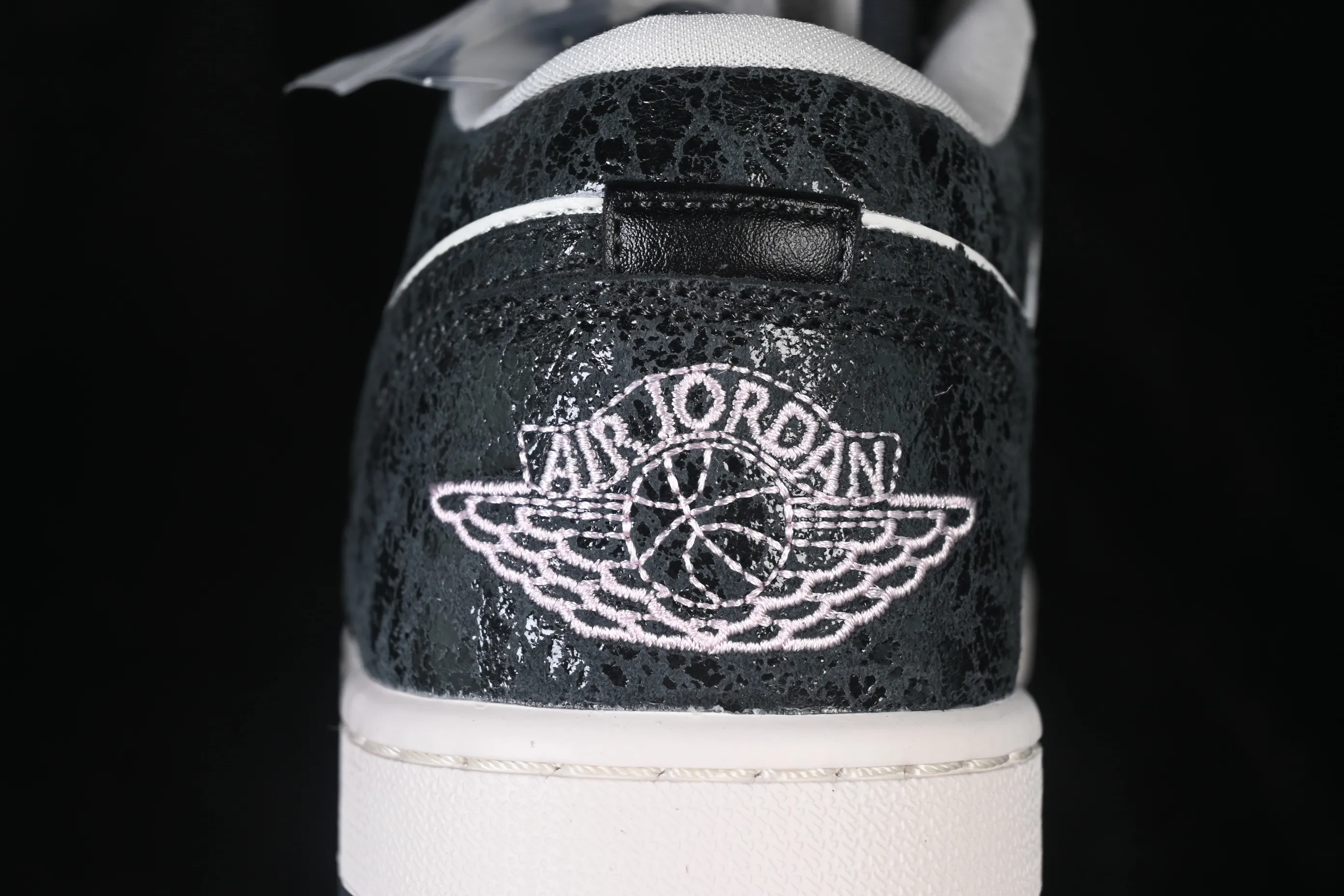 All categories Air Jordan Jordan series basketball shoes Air Jordan 1 Low Air Jordan 1 Low AJ1 Joe 1 burst pattern black and white low-top retro culture basketball shoes II0595-001